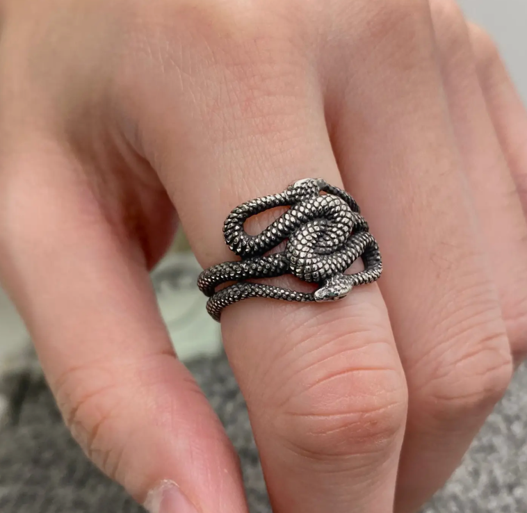 SNAKE RING